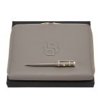 Set HUGO BOSS Taupe (ballpoint pen & conference folder A5)